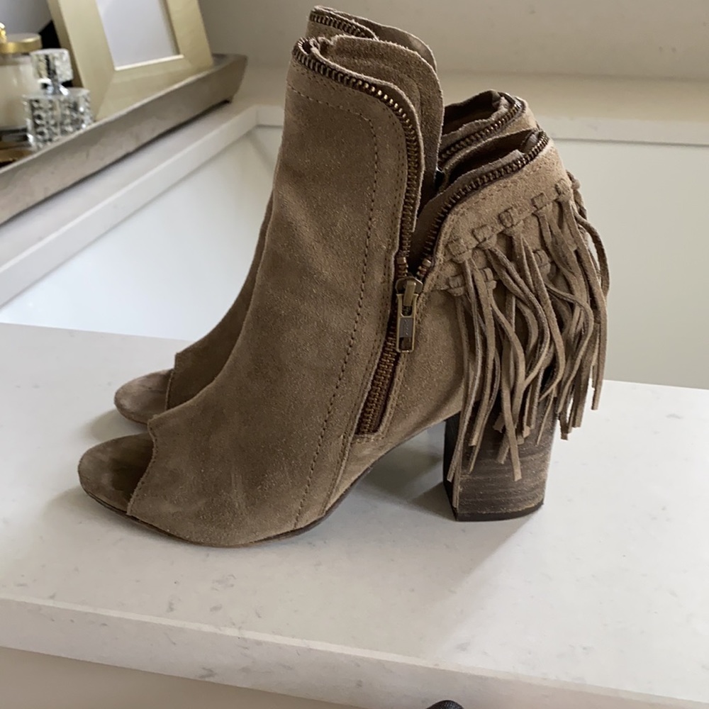 DIBA bootie - Picture 3 of 4